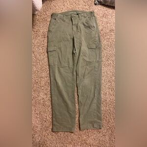 American eagle high rise Olive Green Cargo utility straight leg Pants 10 long